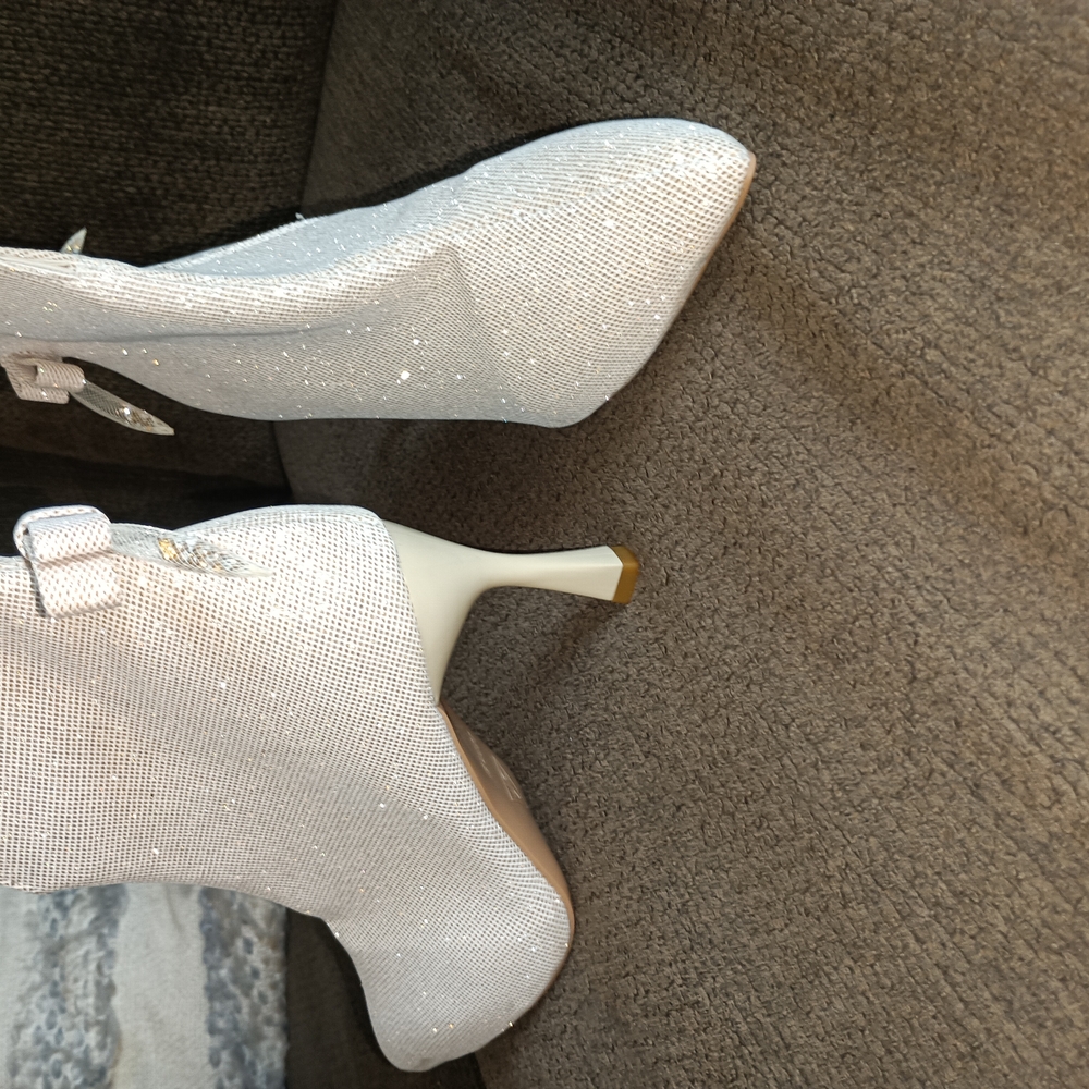 Elegant Sparkle White Ankle Boots. Brand New.